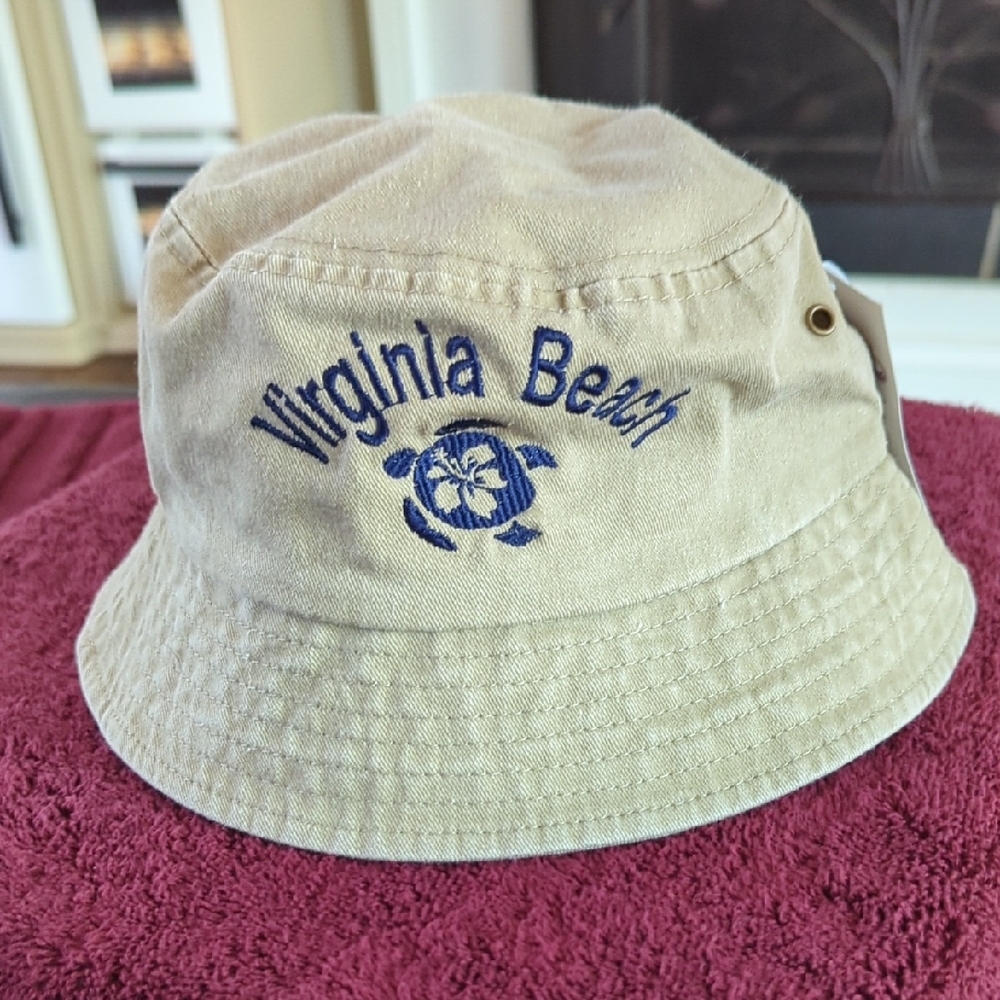 Virginia Beach Embroidered Bucket Hat New With Tags . Kids.